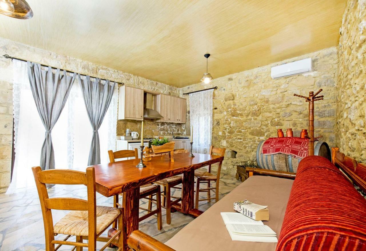 Petrakis Cretan Homes Kissamos Exterior photo